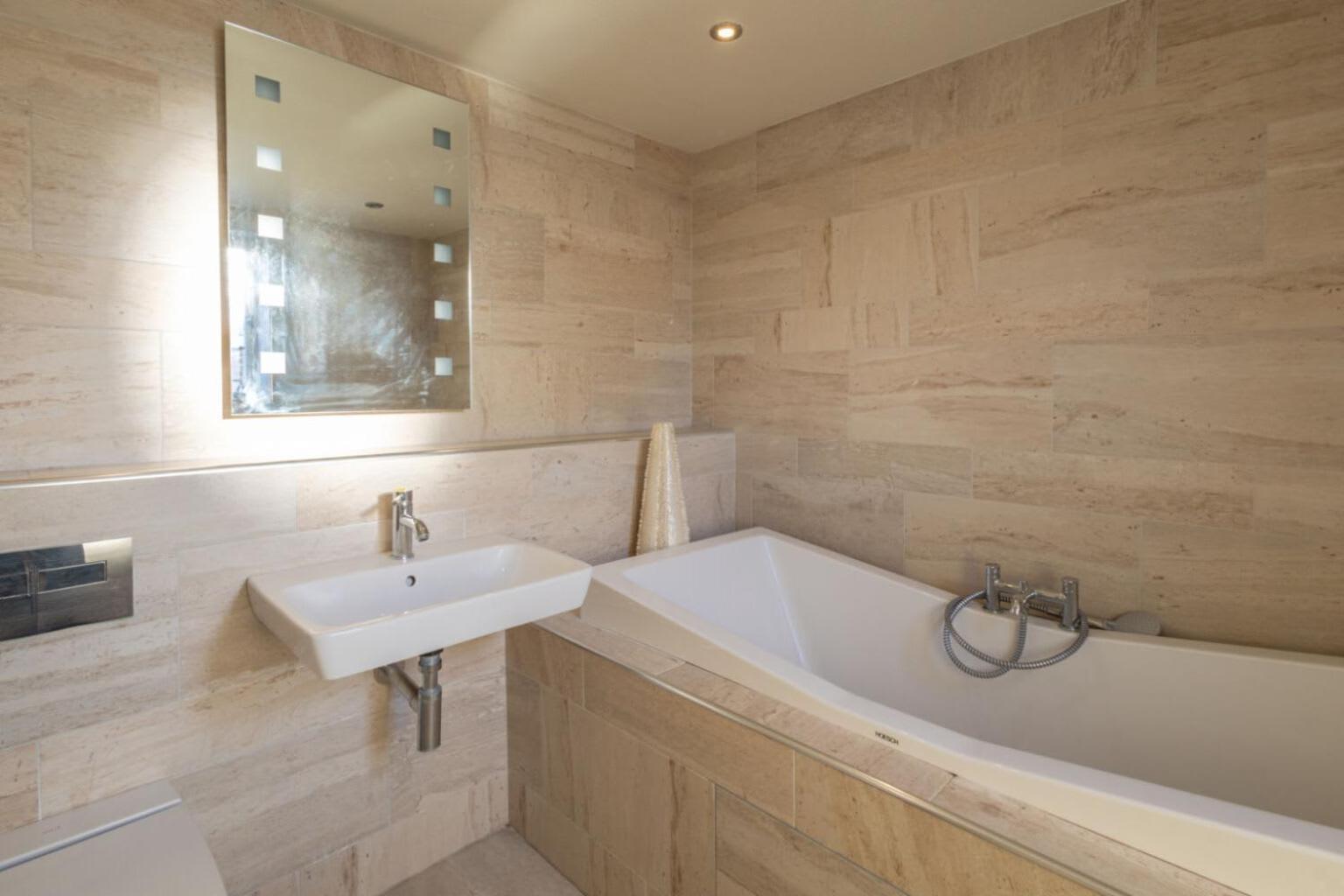 Host & Stay - The Raven Hotel Much Wenlock Dış mekan fotoğraf