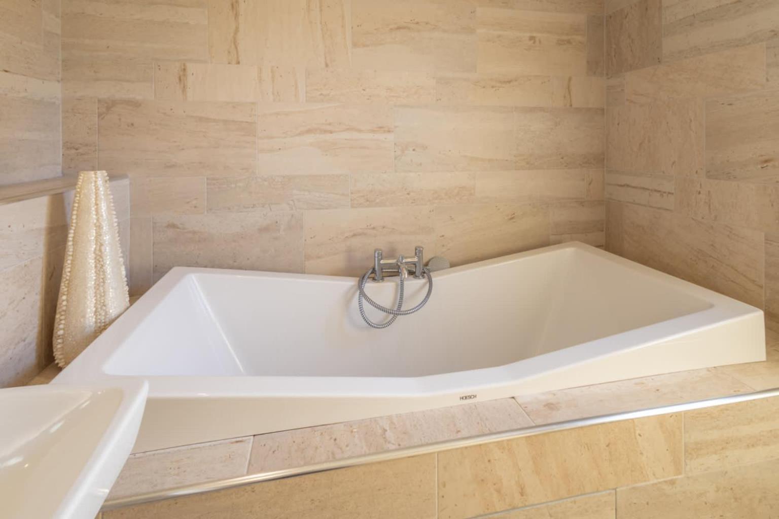 Host & Stay - The Raven Hotel Much Wenlock Oda fotoğraf