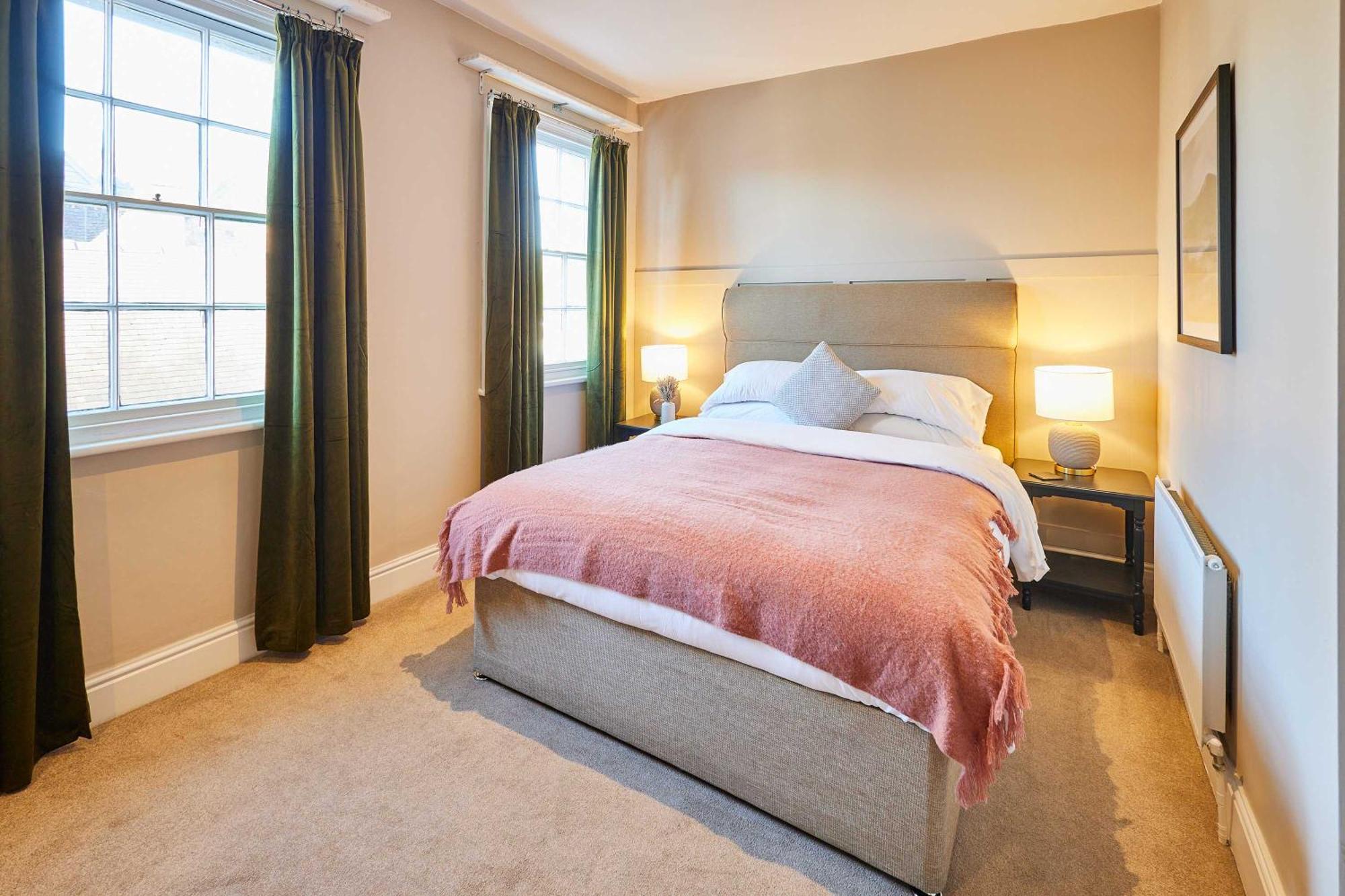 Host & Stay - The Raven Hotel Much Wenlock Oda fotoğraf